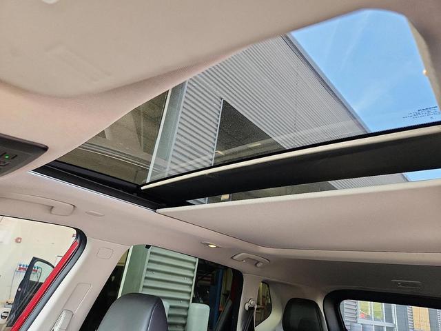 Photo of 2024 Scarlet Ember Tintcoat Nissan Rogue
