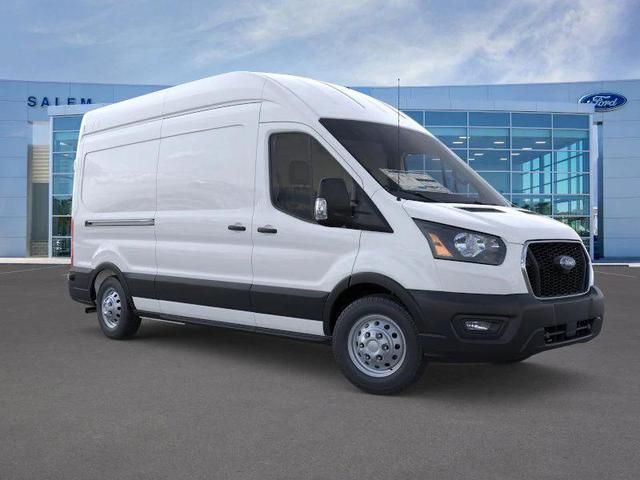 Photo of 2025 Oxford White Ford Transit-350
