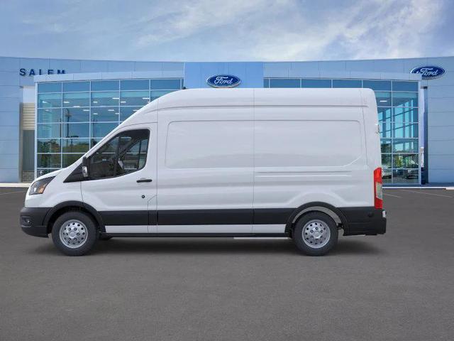 Photo of 2025 Oxford White Ford Transit-350