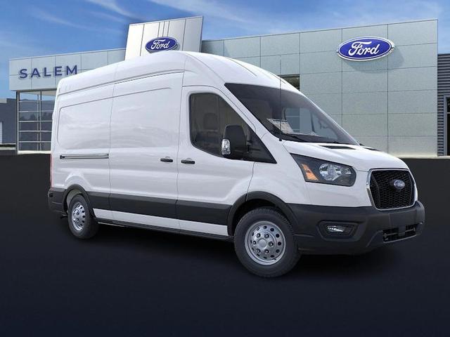 Photo of 2025 Oxford White Ford Transit-350
