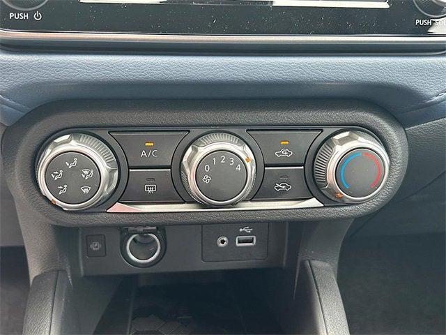 Photo of 2025 Gray Sky Pearl Nissan Versa