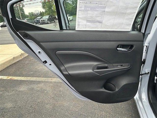 Photo of 2025 Gray Sky Pearl Nissan Versa