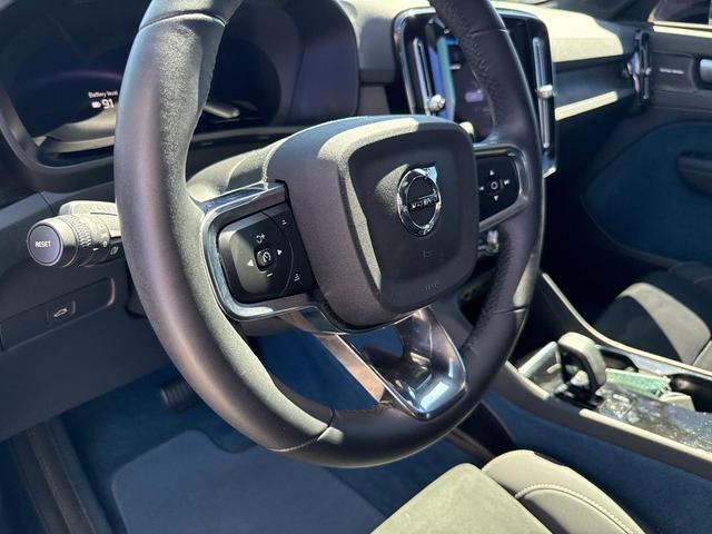 Photo of 2023 Fjord Blue Metallic Volvo C40 Recharge Pure Electric