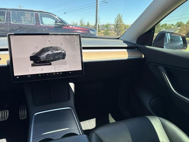 Photo of 2022 Midnight Silver Metallic Tesla Model Y