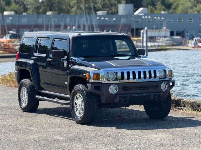 Photo of 2007 Black Hummer H3