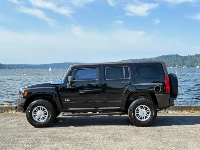 Photo of 2007 Black Hummer H3