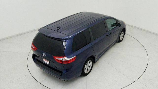 Photo of 2020 Parisian Night Pe Toyota Sienna