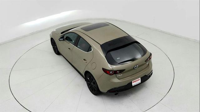 Photo of 2024 Zircon Sand Metallic Mazda Mazda3
