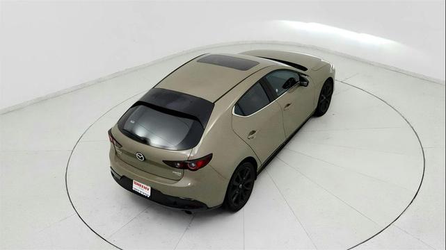 Photo of 2024 Zircon Sand Metallic Mazda Mazda3