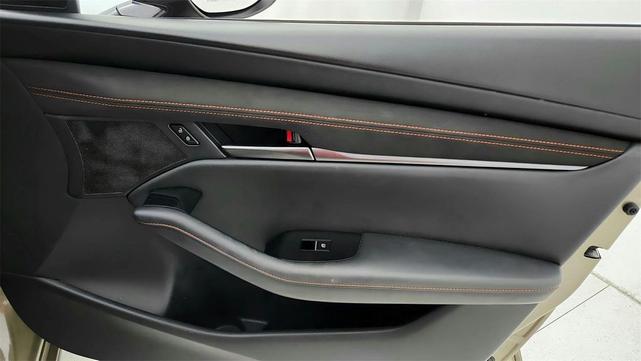 Photo of 2024 Zircon Sand Metallic Mazda Mazda3