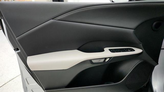 Photo of 2024 Iridium Lexus RX 350