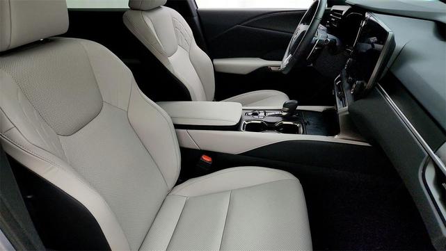 Photo of 2024 Iridium Lexus RX 350