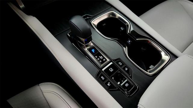 Photo of 2024 Iridium Lexus RX 350