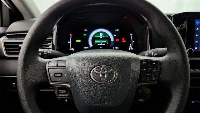 Photo of 2025 Ice Toyota Camry
