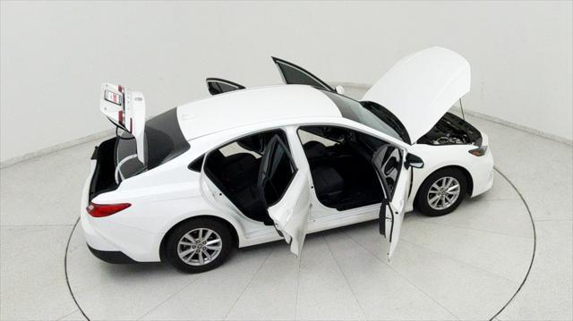 Photo of 2025 Ice Toyota Camry