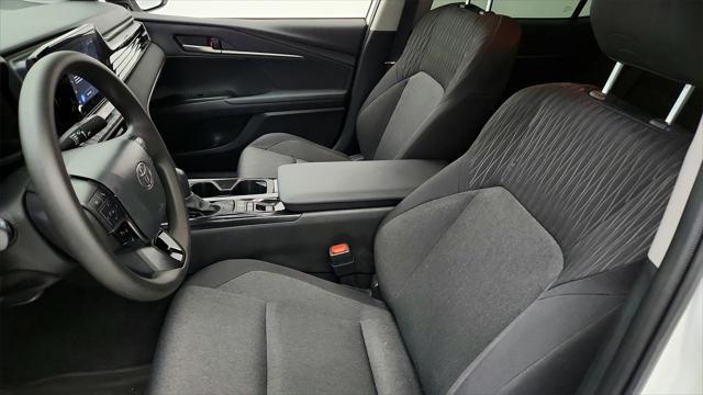 Photo of 2025 Ice Toyota Camry