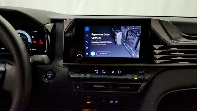 Photo of 2025 Ice Toyota Camry