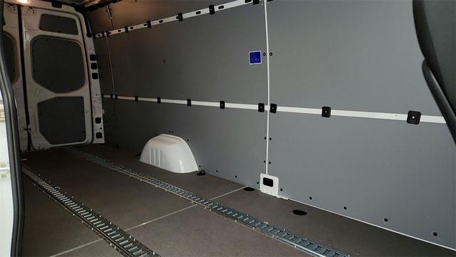 Photo of 2023 Arctic White Mercedes-Benz Sprinter 2500