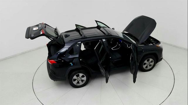 Photo of 2024 Midnight Black Toyota RAV4 Hybrid
