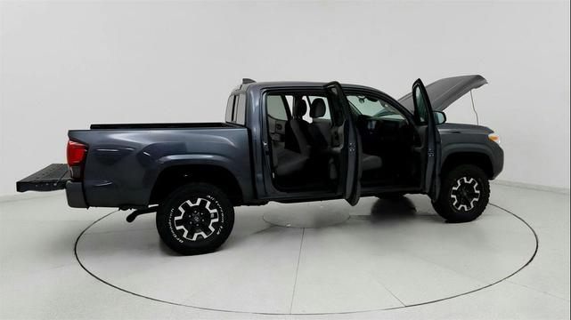 Photo of 2022 Magnetic Gray Metallic Toyota Tacoma
