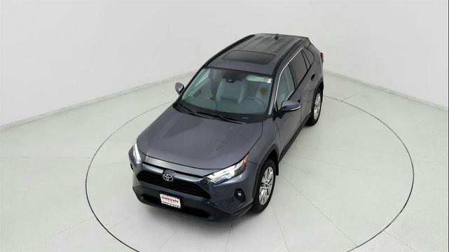 Photo of 2025 Magnetic Gray Metallic Toyota RAV4