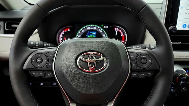 Photo of 2025 Magnetic Gray Metallic Toyota RAV4