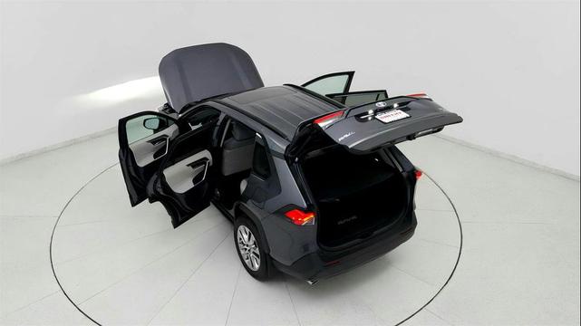Photo of 2025 Magnetic Gray Metallic Toyota RAV4