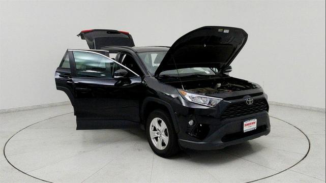 Photo of 2021 Midnight Black Metallic Toyota RAV4
