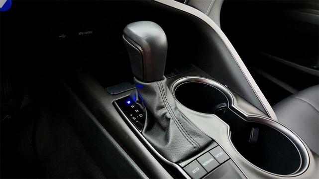 Photo of 2022 Predawn Gray Mica Toyota Camry