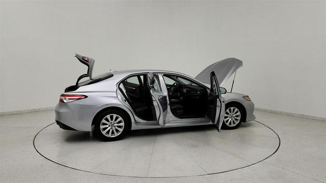 Photo of 2019 Celestial Silver Toyota Camry