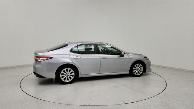 Photo of 2019 Celestial Silver Toyota Camry