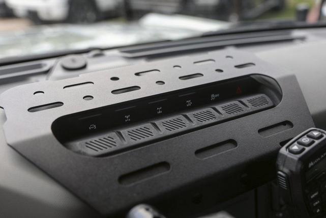 Photo of 2023 Cactus Green / Gray Ford Bronco