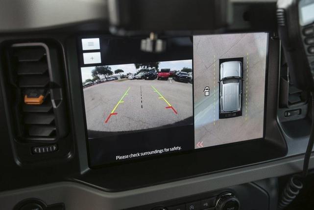 Photo of 2023 Cactus Green / Gray Ford Bronco