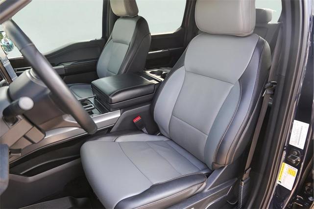 Photo of 2022 Blue Metallic Ford F-150 Lightning