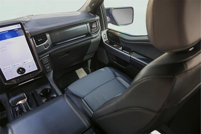 Photo of 2022 Blue Metallic Ford F-150 Lightning