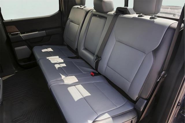 Photo of 2022 Blue Metallic Ford F-150 Lightning
