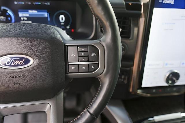 Photo of 2022 Blue Metallic Ford F-150 Lightning