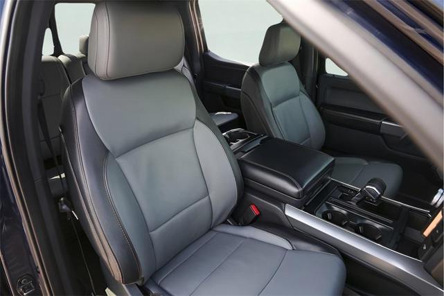 Photo of 2022 Blue Metallic Ford F-150 Lightning