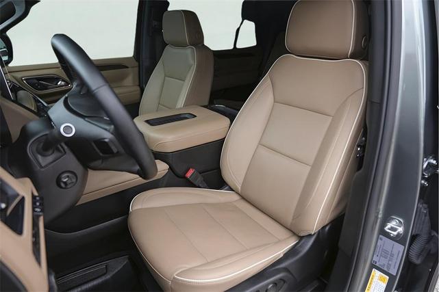 Photo of 2023 Silver Sage Metallic Chevrolet Tahoe