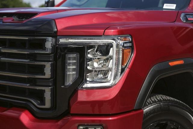 Photo of 2022 Cayenne Red Tintcoat GMC Sierra 2500