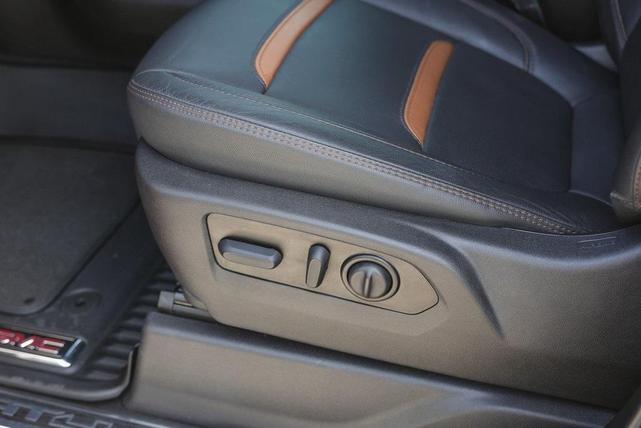 Photo of 2022 Cayenne Red Tintcoat GMC Sierra 2500