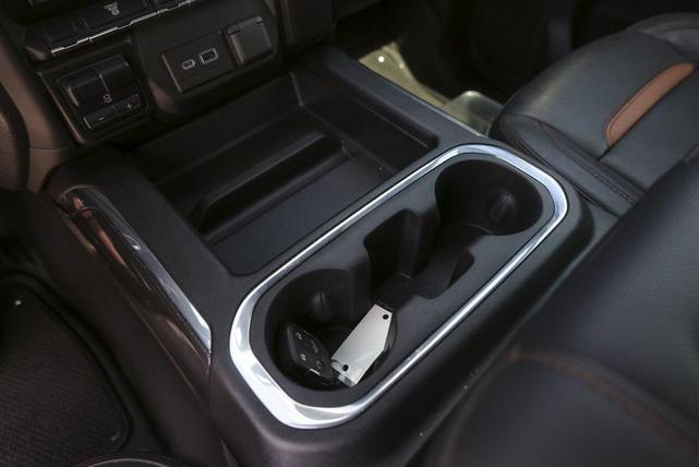 Photo of 2022 Cayenne Red Tintcoat GMC Sierra 2500