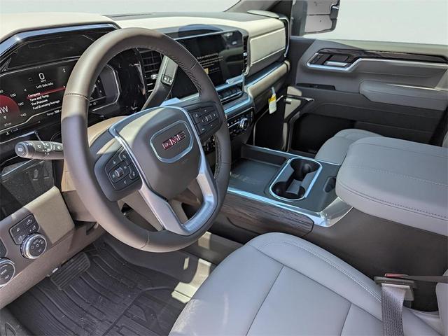 Photo of 2025 White Frost GMC Sierra 2500