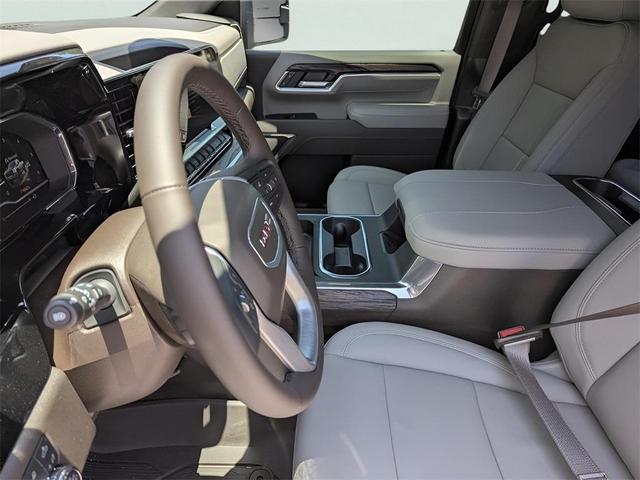 Photo of 2025 White Frost GMC Sierra 2500