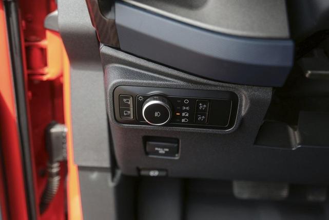 Photo of 2023 Orange Ford Bronco