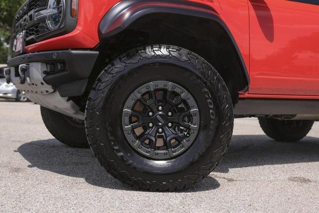 Photo of 2023 Orange Ford Bronco