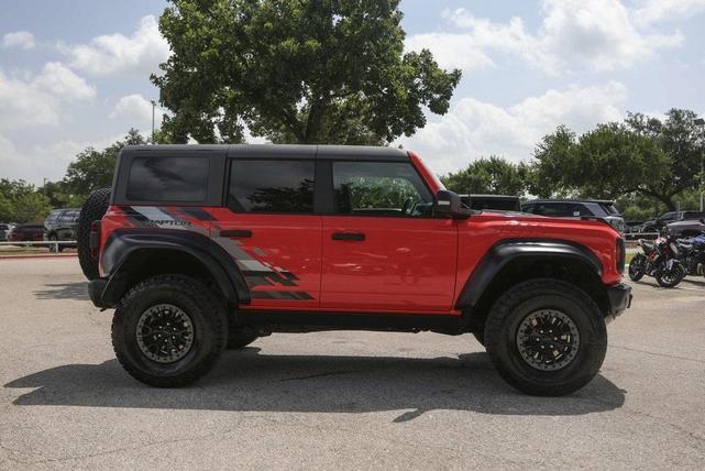 Photo of 2023 Orange Ford Bronco