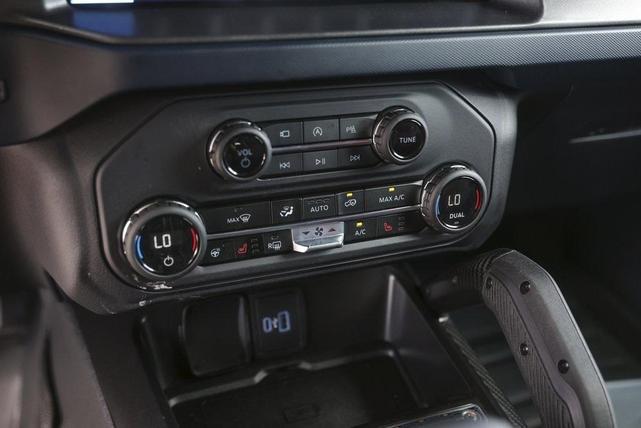Photo of 2023 Orange Ford Bronco