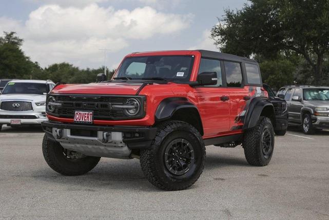 Photo of 2023 Orange Ford Bronco