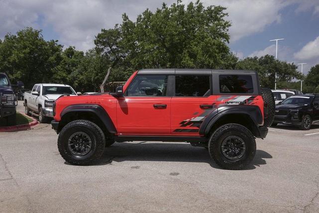 Photo of 2023 Orange Ford Bronco